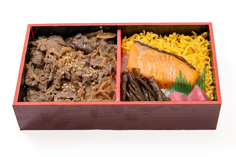 新潟県産 あがの姫牛と焼き鮭弁当
